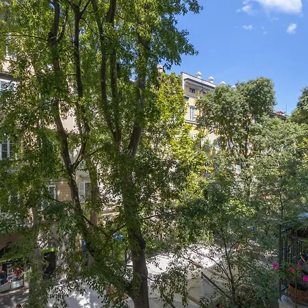 La Via Di Nandi 아파트