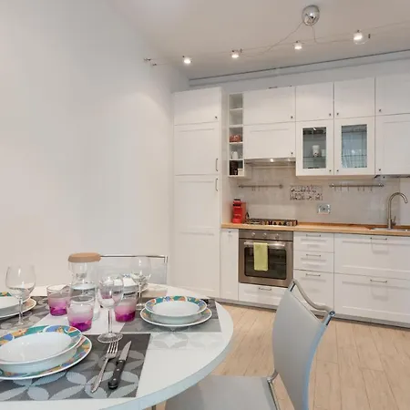 La Via Di Nandi 아파트 *